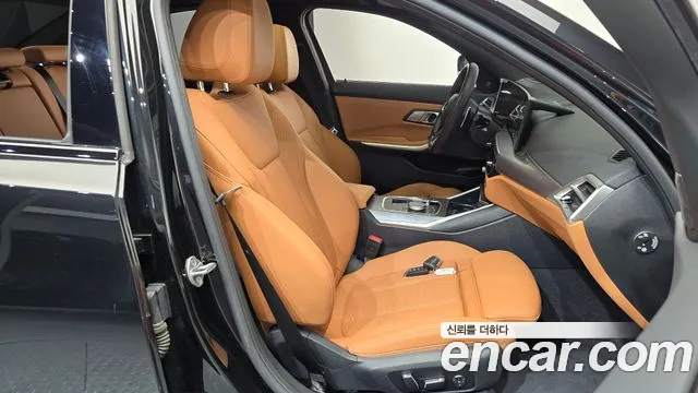 BMW 3-Series 3 серия (G20) 320i M Sport — Фото автомобиля 23