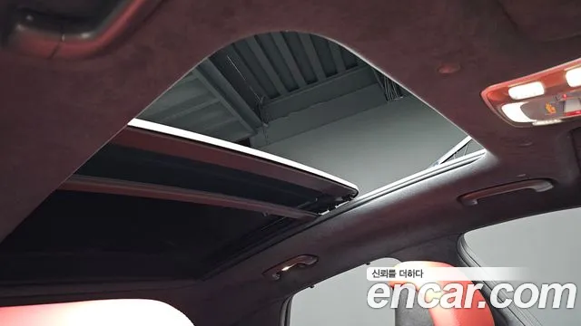 Genesis GV70 — Фото автомобиля 25