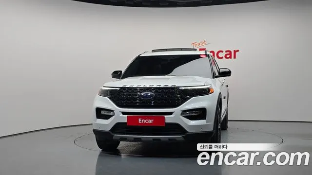 Ford Explorer Generation 6 — Фото автомобиля 3
