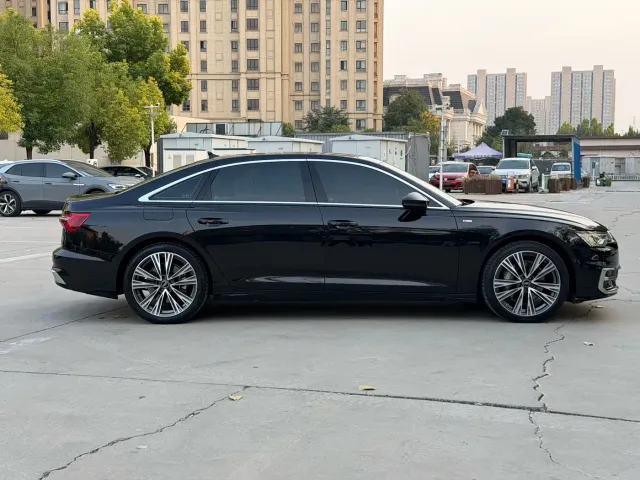 Audi A6L — Фото автомобиля 4