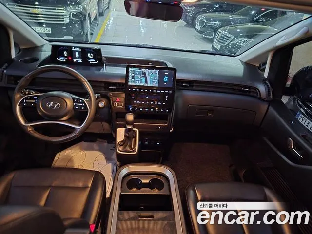 Hyundai Staria — Фото автомобиля 9