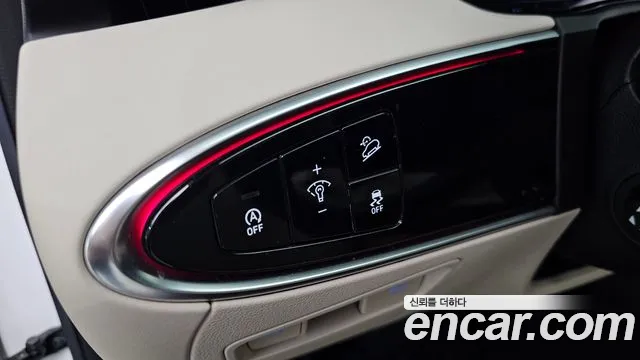 Genesis GV70 — Фото автомобиля 21