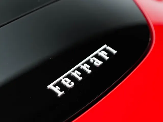 Ferrari Roma — Фото автомобиля 9