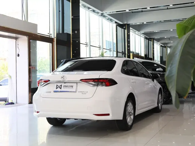 Toyota Corolla — Фото автомобиля 14