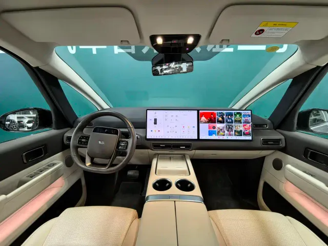 Li Auto MEGA — Фото автомобиля 7