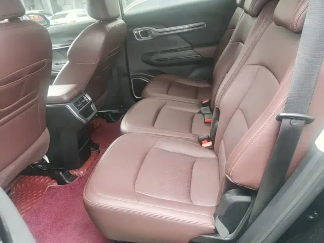 Geely Haoyue — Фото автомобиля 16
