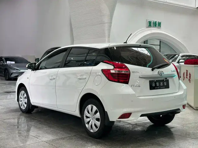 Toyota YARiS L Zhi Xuan — Фото автомобиля 4