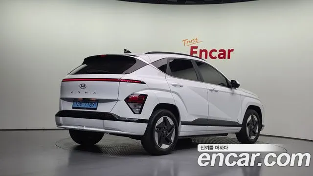 Hyundai Kona SX2 — Фото автомобиля 2