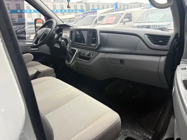 Maxus Xintu V80 — Фото автомобиля 5