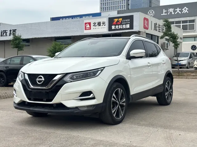 Фотография автомобиля — Nissan Qashqai