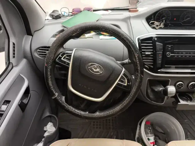 Maxus Xintu V80 — Фото автомобиля 11