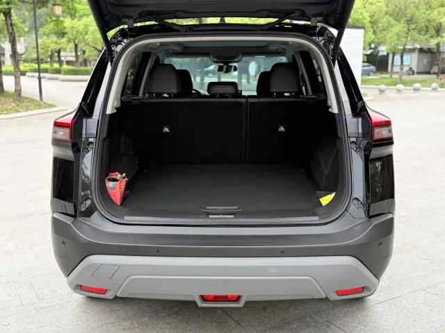 Nissan X-Trail — Фото автомобиля 19