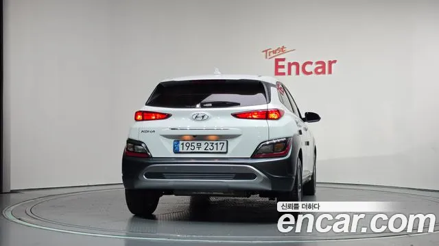 Hyundai Kona New — Фото автомобиля 4