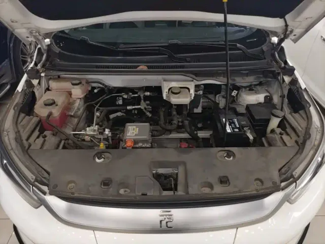 BYD Yuan Pro — Фото автомобиля 19