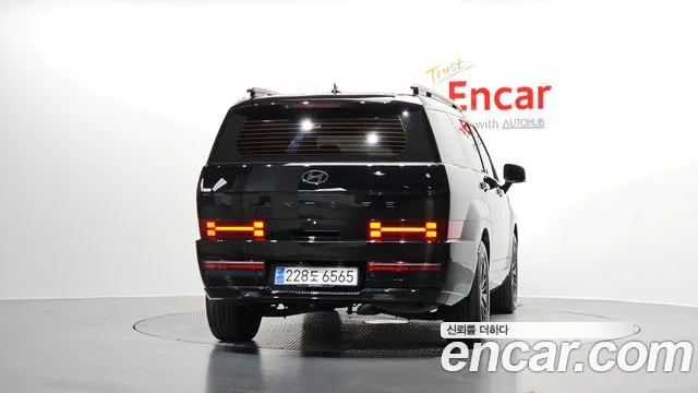 Hyundai Santafe — Фото автомобиля 4