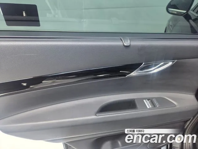 Genesis GV80 2.5T Бензин AWD — Фото автомобиля 12