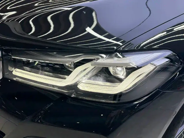 BMW 5 Series — Фото автомобиля 13