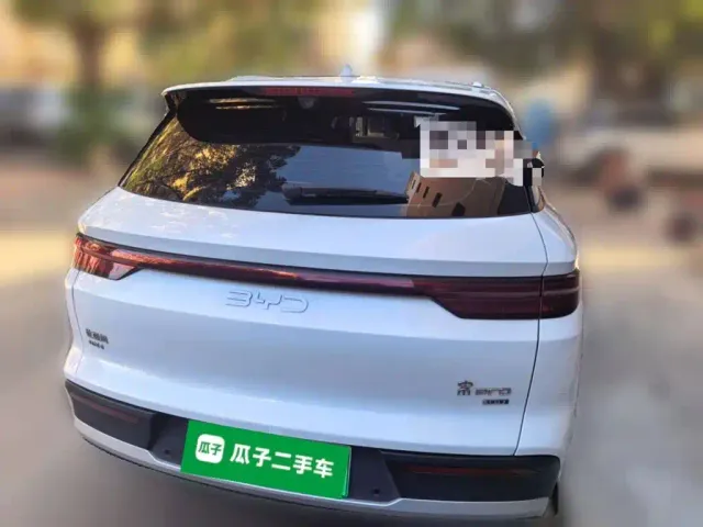 BYD Song Pro — Фото автомобиля 3