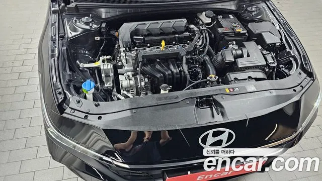 Hyundai AVANTE Новый Avante (CN7) — Фото автомобиля 6