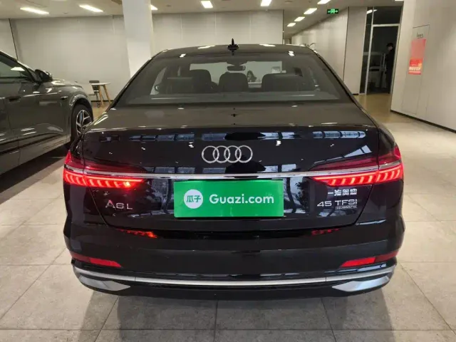 Audi A6L — Фото автомобиля 3