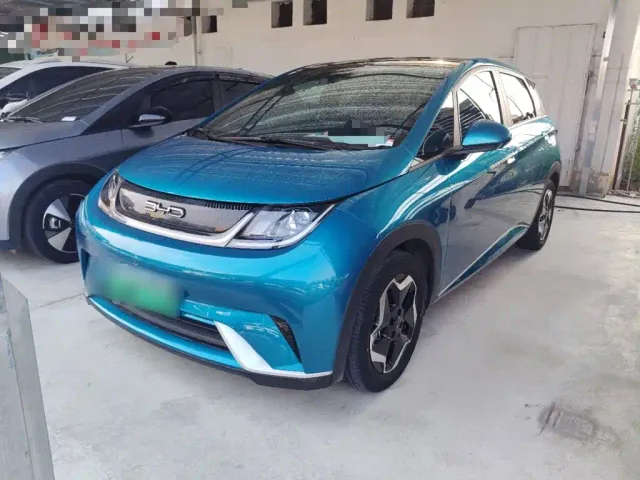 Фотография автомобиля — BYD Dolphin