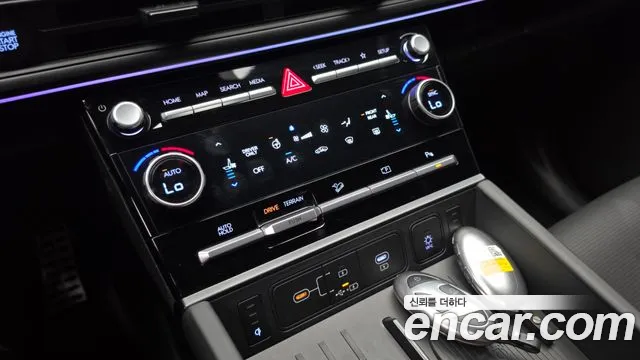 Hyundai Santafe — Фото автомобиля 29