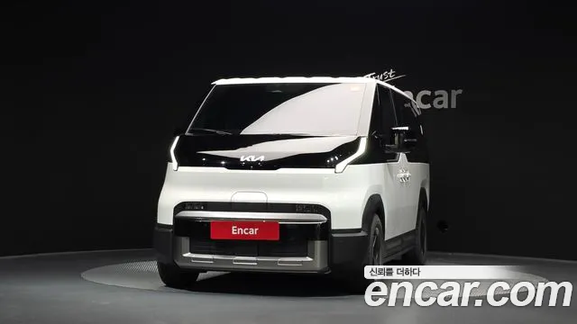 Kia PV5 — Фото автомобиля 3
