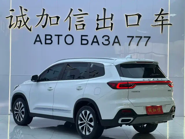 Chery Tiggo 8 — Фото автомобиля 6