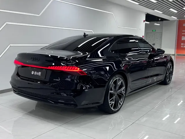 Audi A7L — Фото автомобиля 6