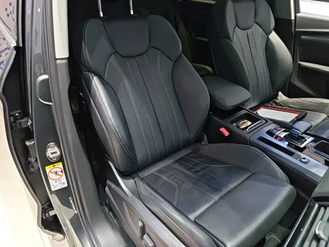 Audi Q5L — Фото автомобиля 24