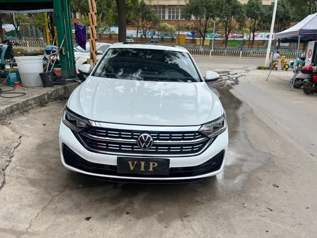 Volkswagen Sagitar — Фото автомобиля 2