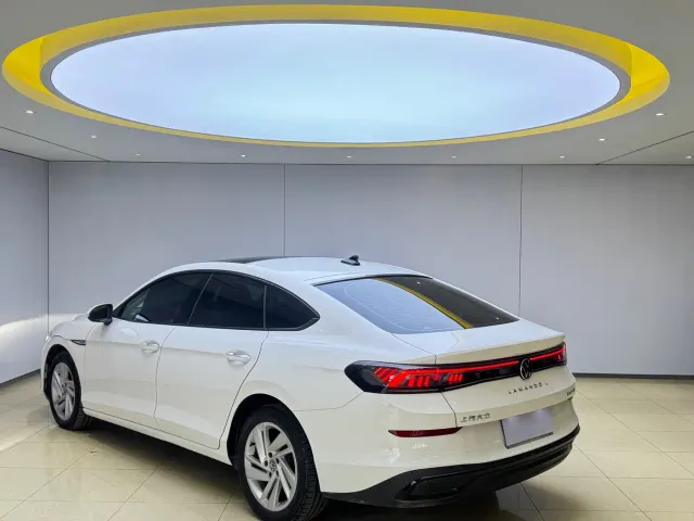 Volkswagen Lamando — Фото автомобиля 4