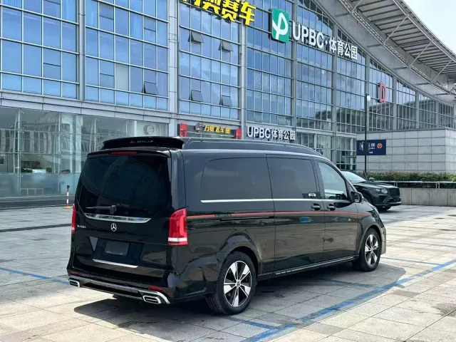 Mercedes-Benz V-Class — Фото автомобиля 6