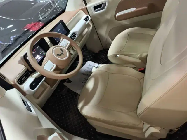 Wuling Hongguang Mini EV — Фото автомобиля 14