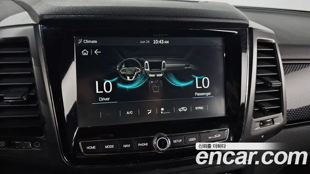 KG_Mobility_Ssangyong Rexton Новый Rexton Sport Khan Дизель 2.2 4WD — Фото автомобиля 15