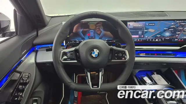 BMW 5 Series G60 — Фото автомобиля 13