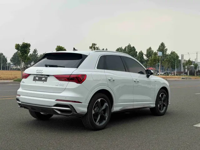 Audi Q3 — Фото автомобиля 6