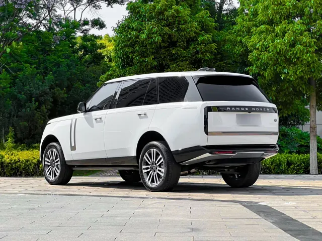 Land Rover Range Rover — Фото автомобиля 4