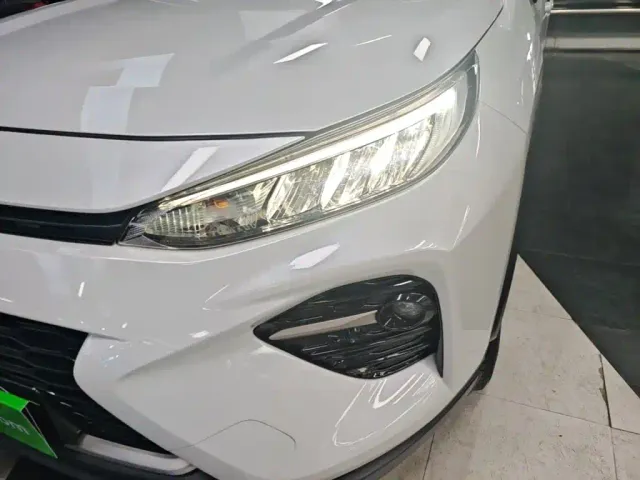 Toyota Wildlander — Фото автомобиля 23