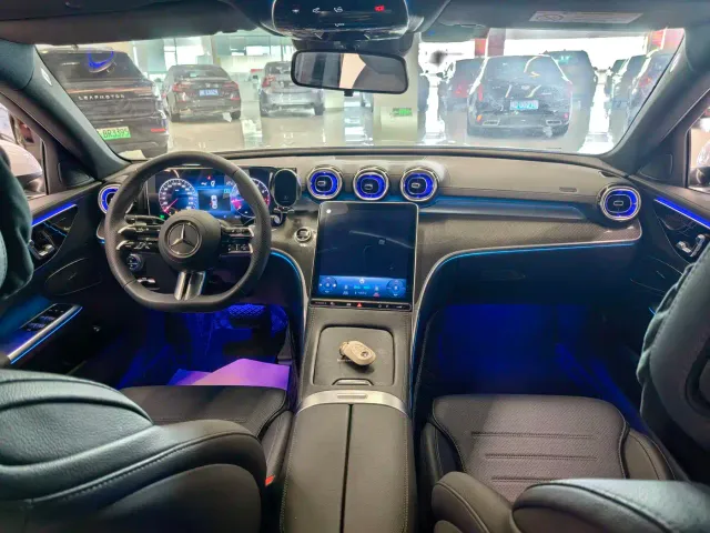 Mercedes-Benz C-Class — Фото автомобиля 9