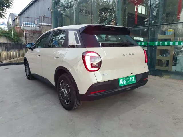 GAC AION UT super — Фото автомобиля 5
