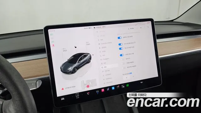 Tesla Model 3 — Фото автомобиля 23