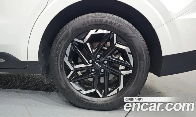 Kia Carnival 4th Gen — Фото автомобиля 6