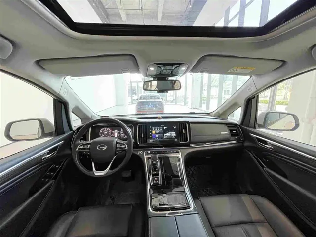 GAC Trumpchi M8 — Фото автомобиля 11