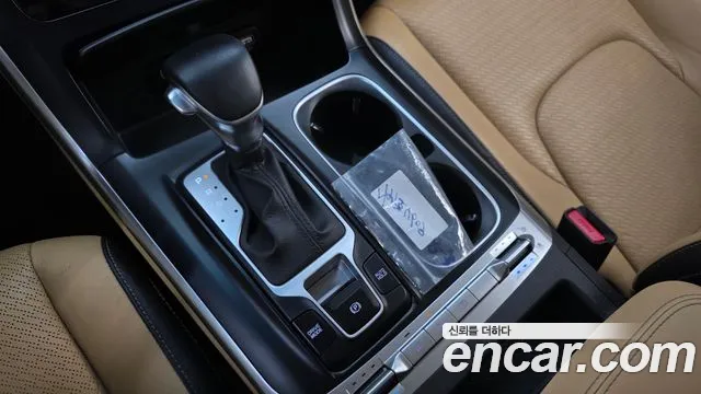 Kia Canival Carnival 4 поколение Бензин 9 мест Prestige — Фото автомобиля 8