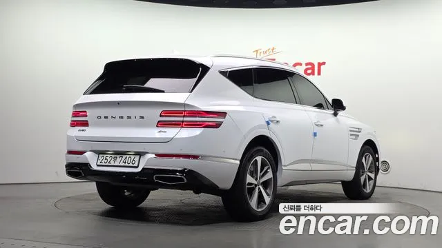 Genesis GV80 — Фото автомобиля 2