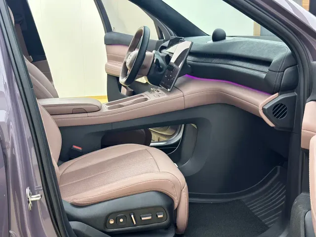 Nio EC6 — Фото автомобиля 11
