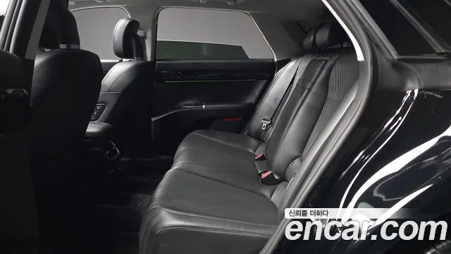 Hyundai Grandeur GN7 — Фото автомобиля 16