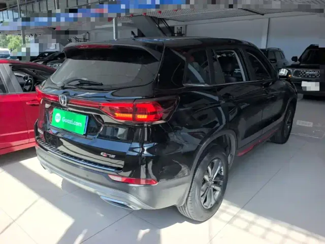 Changan CS75 — Фото автомобиля 6