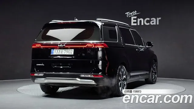Kia Canival Carnival 4 поколение Бензин 9 мест Signature — Фото автомобиля 2